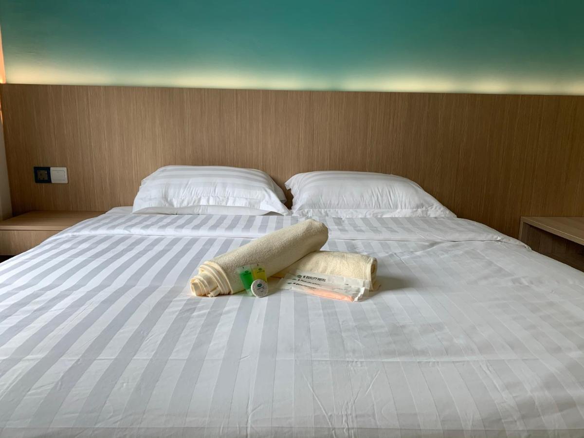 M Quality Hotel Gua Musang Esterno foto